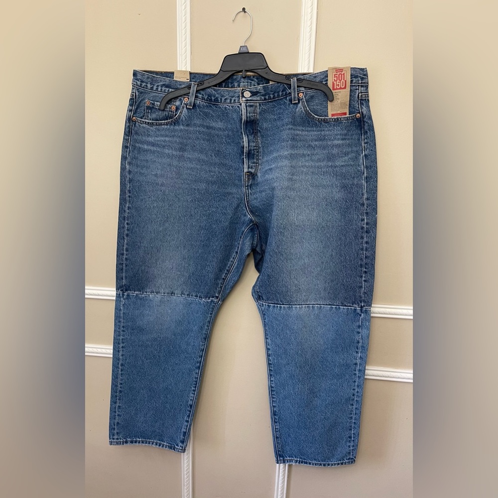 Women’s Levi’s new jeans